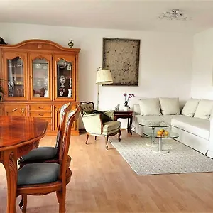 Große Für Gruppe Apartment